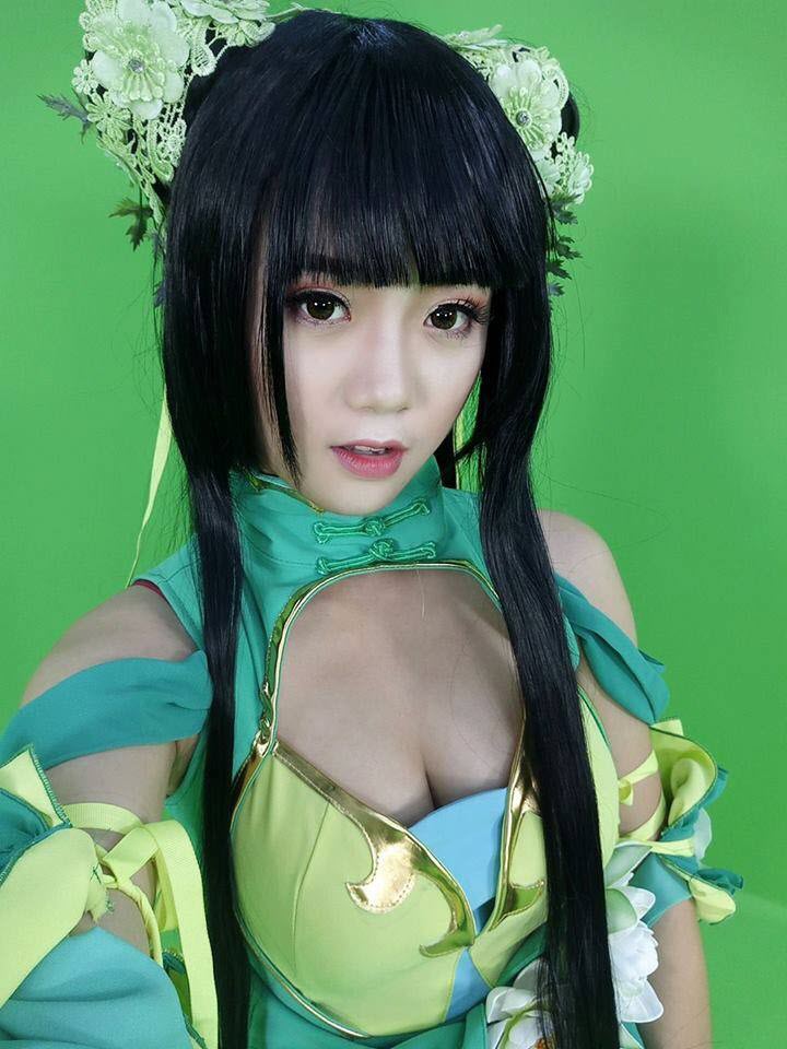 Anh Mai Linh Zuto cosplay game